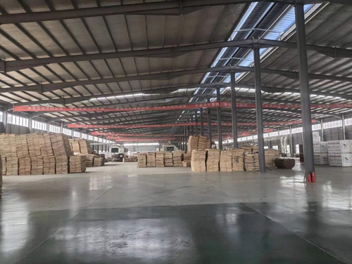 保定_建筑模板熱壓車(chē)間